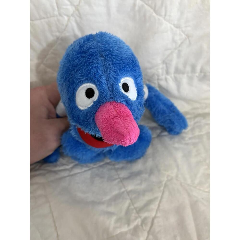 Pittsburgh Pirates Grover 12” Sesame Street Plush SGA 2024 Stuffed Animal MLB - Picture 2 of 4